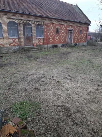 Casa cu gradina de vanzare - 1