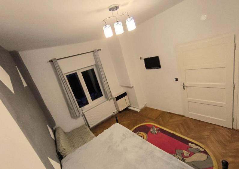 Garsoniera mobilata, centrala proprie, 300 m gara,loc de parcare - 2