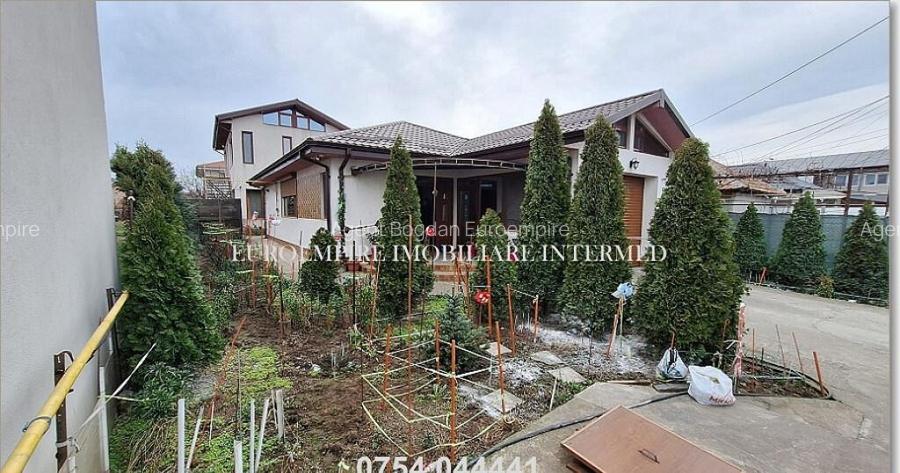 Vila+casa de vanzare in Constanta, zona Km 5 Vila+casa de vanzare in Constanta, zona Km 5