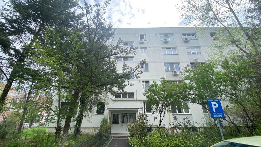 De vanzare ap cu 3 camere decomandat sector 3 De vanzare ap cu 3 camere decomandat sector 3