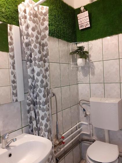 P.F. inchiriez garsoniera, pe str Lacramioarelor, Gheorgheni, et 1, 250 euro - 4