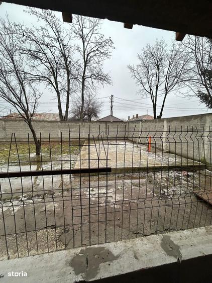 De vanzare casa in Roman cu 4 camere,suprafata teren 515mp, 85.000euro - 5