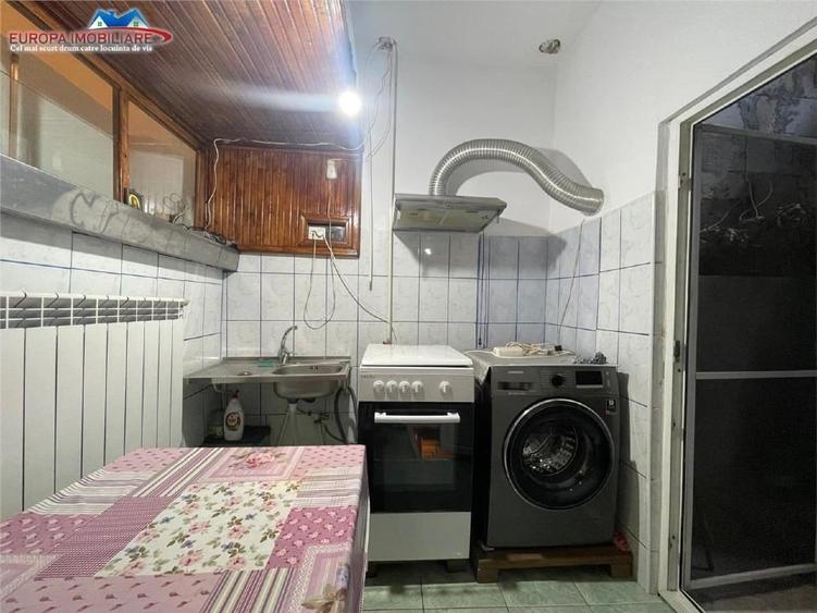 Vand casa oras Tulcea, zona ultracentrala - 5