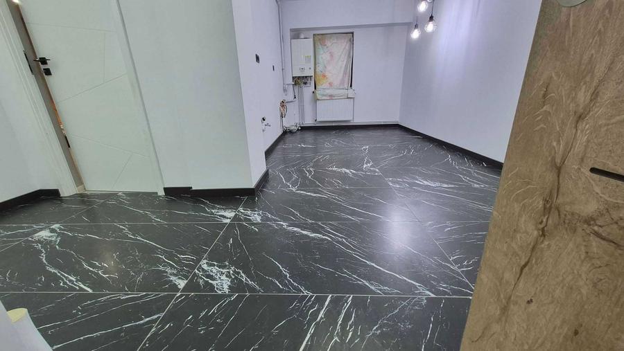 Apartament 3 camere decomandat Onesti, zona Mall. - 2