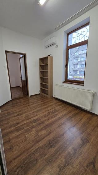 Cotroceni, etaj 1 vila interbelica, ideal locuinta sau birou 5min metrou - 4