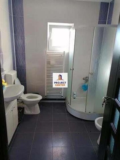 Vila 8 camere, Bradu - 15