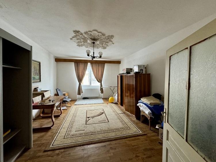 Casă Săsească autentică de vânzare în Râșnov | Teren 720 mp | toate utilitățile - 12