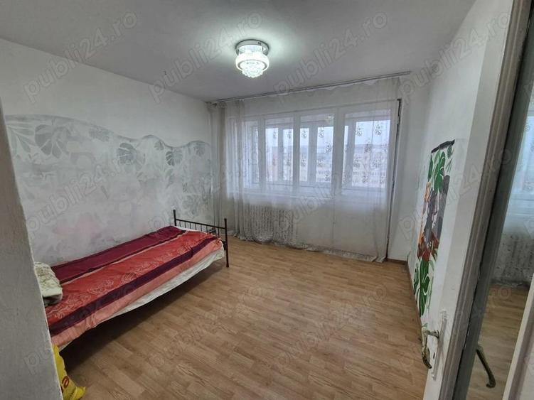 Vand apartament 2 camere Micro 1 - 3