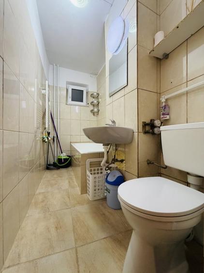 Apartament 3 camere,  semidecomandat, 50 mp, parter, zona Dacia - 10