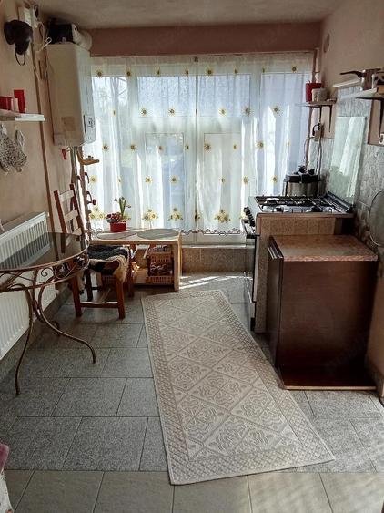 casa de vanzare in Mo?neni, com.23 August - 4