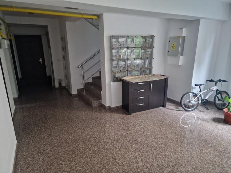 Bacau Garsoniera open-space de inchiriat - 3