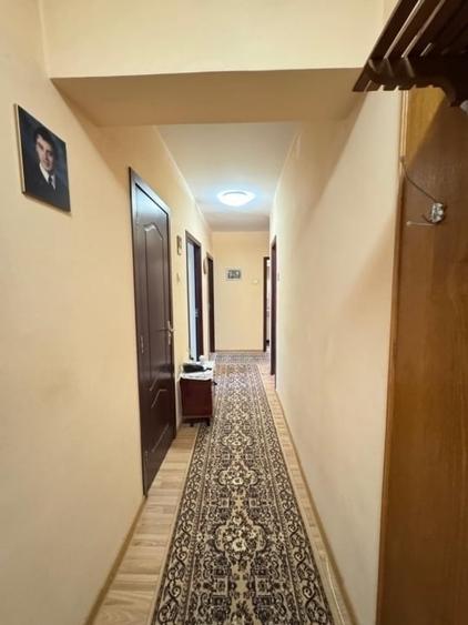 Etaj 2 - 4 camere decomandat - doua bai - doua balcoane - Dacia - 15