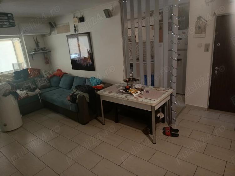 Apartament 3 cam. Decomandat. - 2