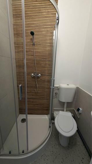 PROPRIETAR | Inchiriez camera cu baie proprie - 2