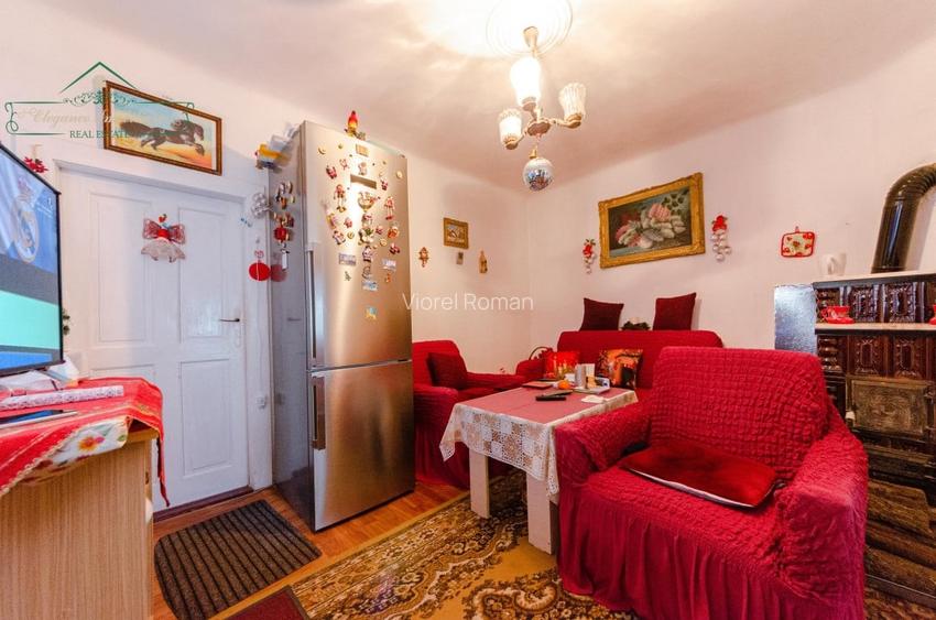 Casa cu 2 camere si 900 mp teren, zona Subcetate, Arad