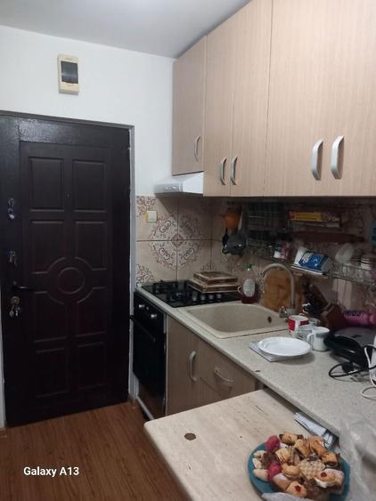 Vanzari garsoniera camera camin - 6