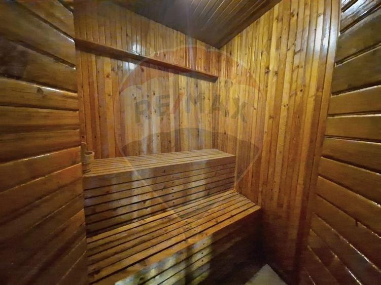 Pensiune Eselnita / 16 camere / Teren - 1448 mp / Ponton - 10