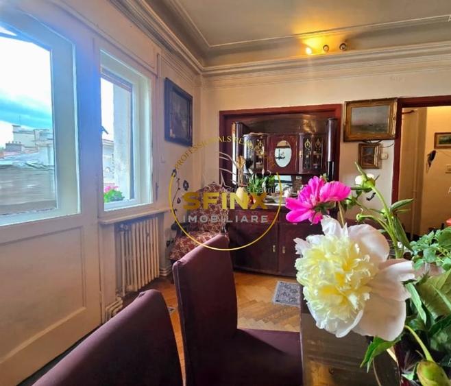Apartament 4 camere, etajul 2, bloc interbelic fara  risc,  in zona Magheru - 2