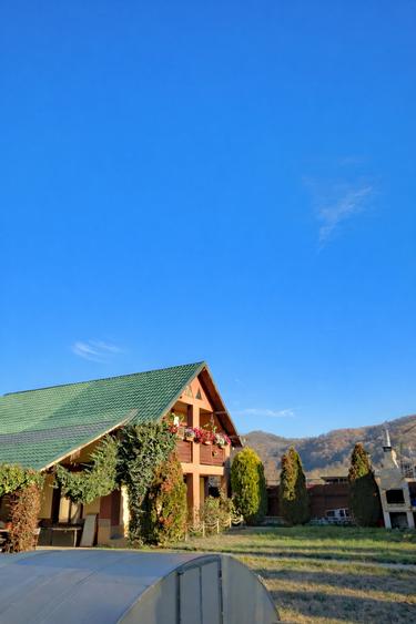 Casă Budești – potrivită pentru familie, curte și spații generoase - 6