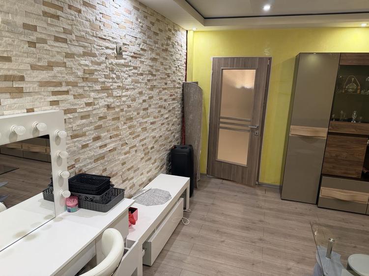 Inchiriezi apartament in medias - 7