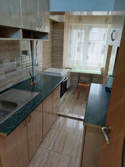 Garsoniera de inchiriat, decomandata - 2