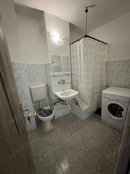 Ofer spre inchiriere garsoniera confort 1 - 4