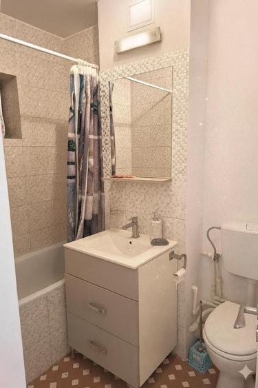 apartament 3 camere , decomandat, langa plaja, vedere la mare, 160000 euro - 4