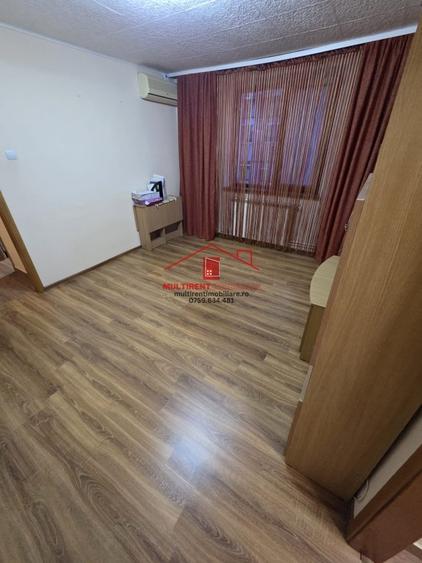 Apartament 3 camere - str.Isaccei - centrala pe Gaz! - 11