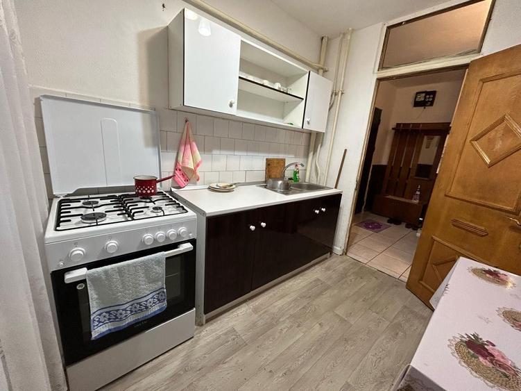 Proprietar inchiriez apartament 2 camere mobilat/utilat | Disponibil imediat - 5