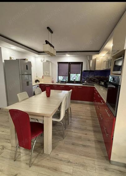 Casa de vanzare la 15 minute de centrul Bacaului - 9