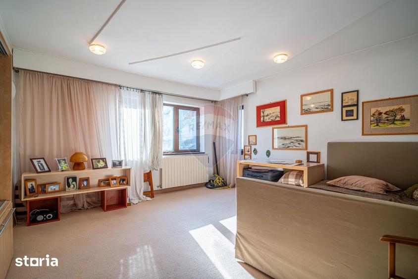 Vila cu 5 camere Sinaia, zona lini?tita, aproape de centrul statiunii - 6