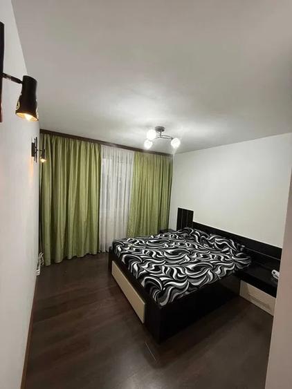 Apartament 3 camere, semidecomandat, 68 mp, centrala, parcare, metrou, Berceni - 1