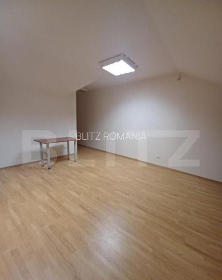 Spatiu de birouri , 90 mp, zona Fabric