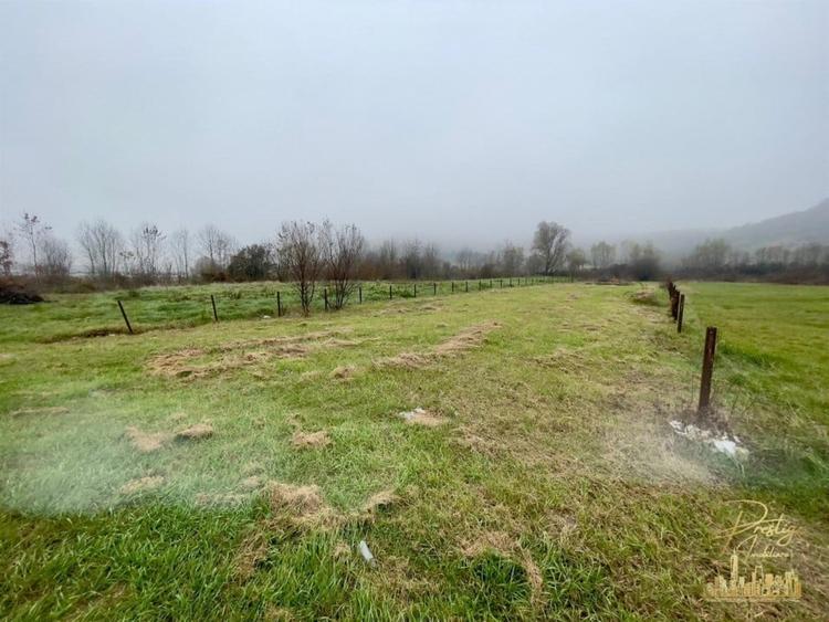 Teren intravilan cu acces la DN76 de vanzare in Hidiselu de Sus - 3