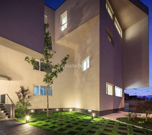 Inchiriere apartament premium cu 4 camere, terasa si curte privata - Pipera