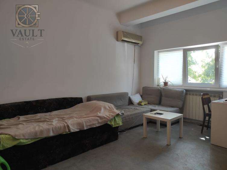 Apartament 4 camere  - BOXA INCLUSA - zona CALEA CALARASILOR / HALA TRAIAN - 3