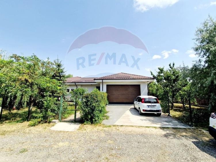 Casă / Vilă cu 4 camere de vânzare - 20