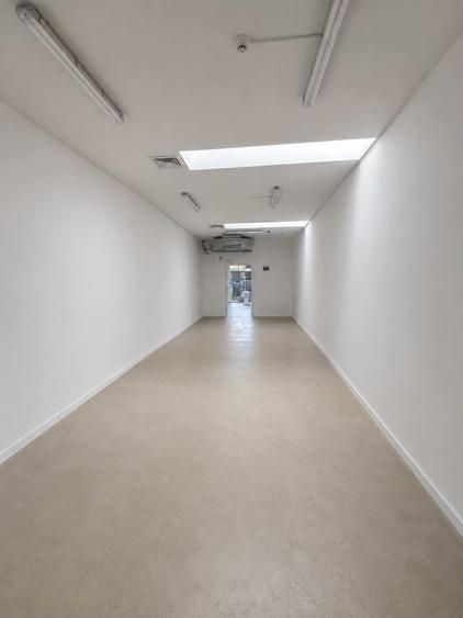 Spațiu comercial, de 434 mp, în Decebal