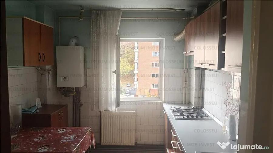 Apartament cu 2 camere decomandat în Răcădău