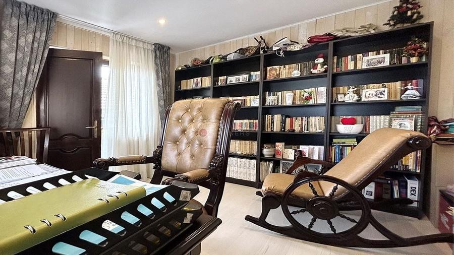 Zona Linistita Structura Generoasa - 26