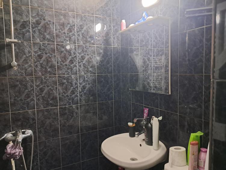 Soveja -4 camere decomandat  2 bai-96mp-centrala pe gaz-175000 Euro - 17