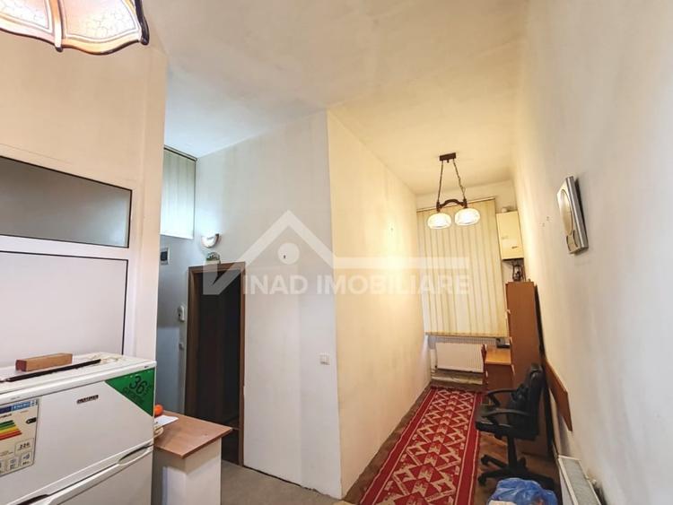 Apartament cu o camera situat in zona Centrala pe Strada Horea - 7