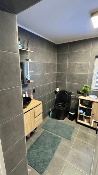 Casa Moderna -  2008 - 100 MP utili - 1280 MP Curte - 4 Camere - NOU - 10