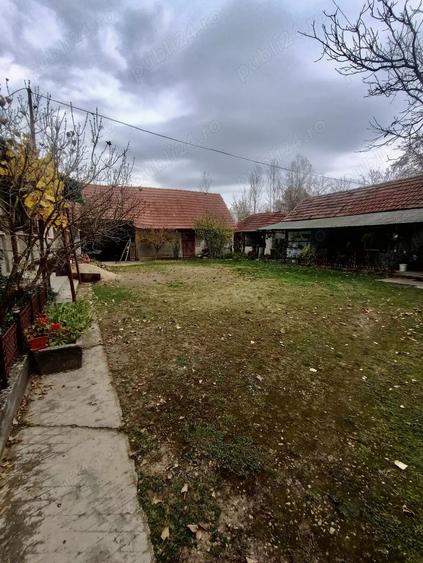 OPORTUNITATE! Casa + teren de vanzare in Sacadat (Bihor) - 2