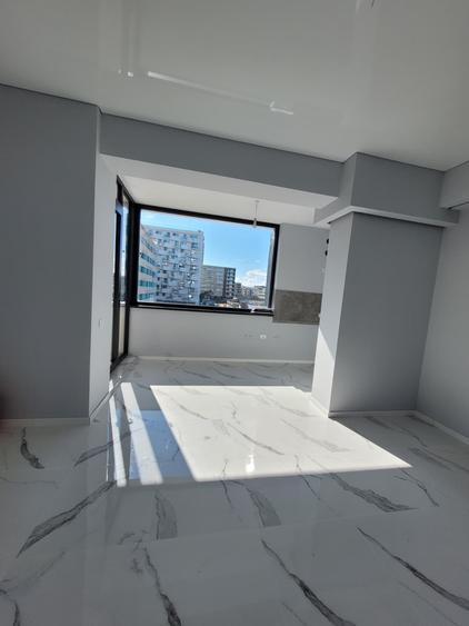 Mamaia Nord - Building Stefan  - 100 m de plaja - 2 camere 47. 7mp - 83500 euro - 10