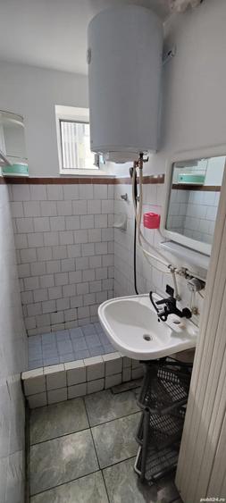 Inchiriez garsoniera et.2 - zona paco-scoala 7 - 2