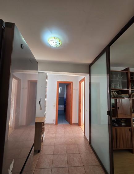 Apartament 2 camere, ultracentral, parter – confort și accesibilitate - 7