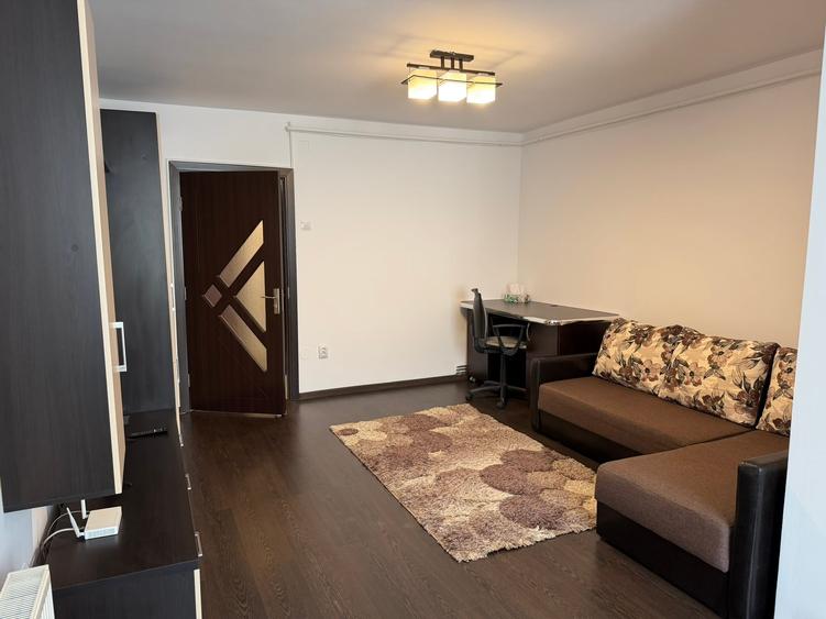 Inchiriere garsoniera mobilata si utilata Astra Brasov - 3