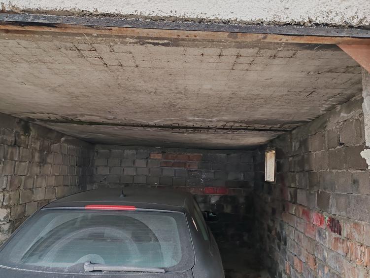 Casa 3 camere renovata zona Sprenghi - 16