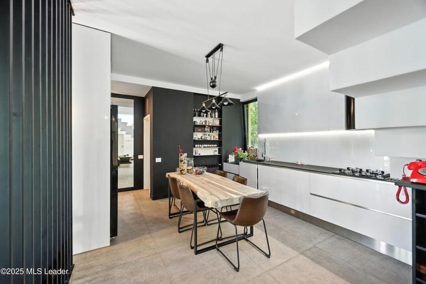 Vila Flight House | Buftea | 344 mp totali - 10